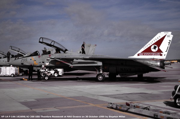 USN Grumman  F-14A Tomcat 162698
