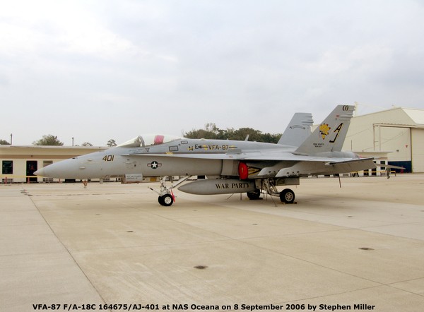USN McDonnell-Douglas F/A-18C Hornet 164675