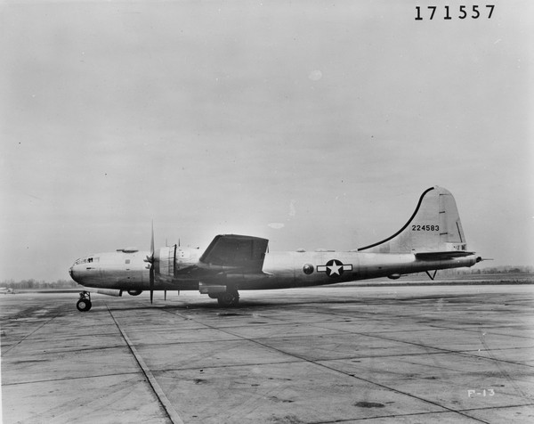  Boeing F-13  42-24583