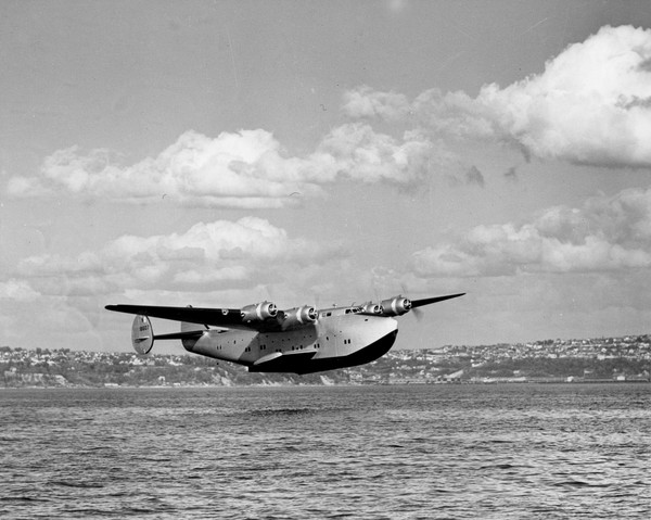  Boeing 314A  NC18607