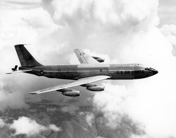 USAF Boeing KC-135A Stratotanker 55-3127