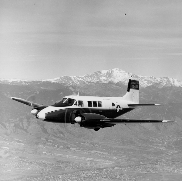 USAF Beechcraft L-23F  60-3453