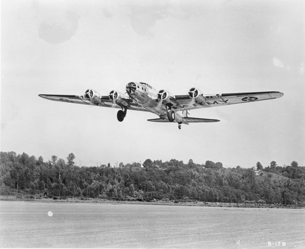  Boeing B-17B Flying Fortress 