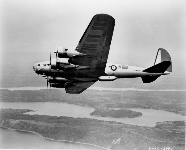  Boeing B-17C Flying Fortress AM528