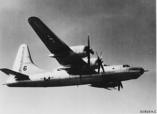 USAF Consolidated B-32-CF  42-108476