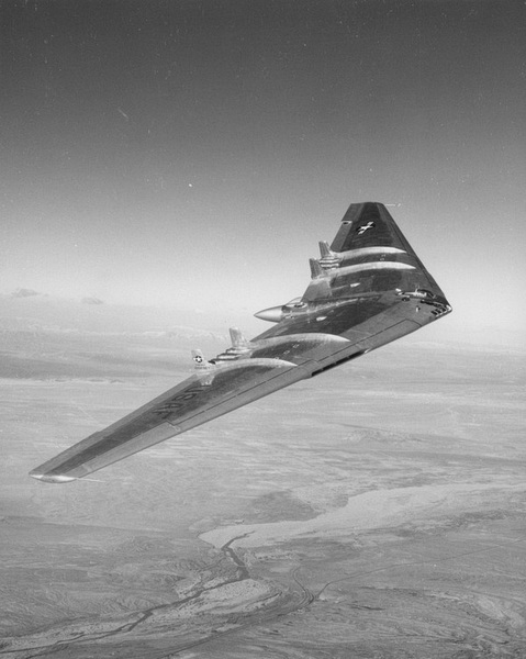 USAF Northrop   YB-49  42-102367