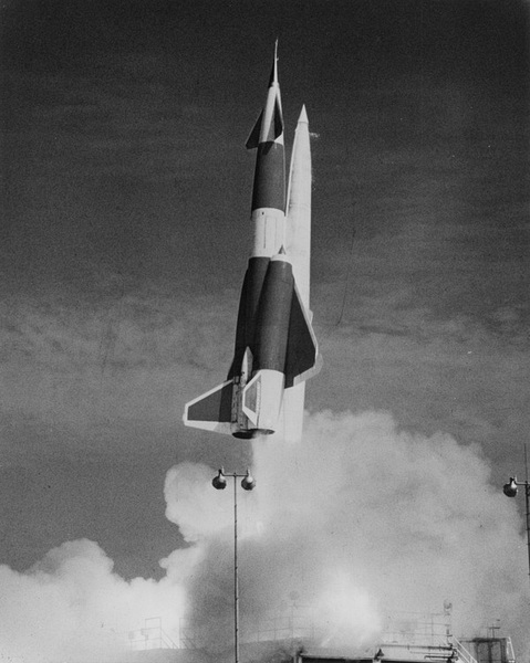 North American Aviation SM-64  