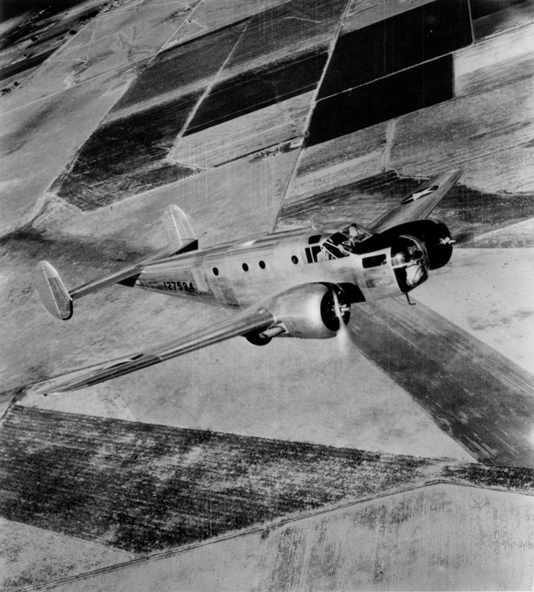 USAF Beechcraft AT-11  41-27594