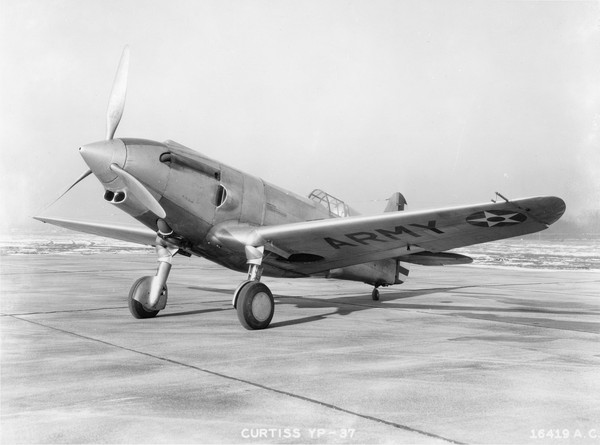 USAF Curtiss XP-37  37-475