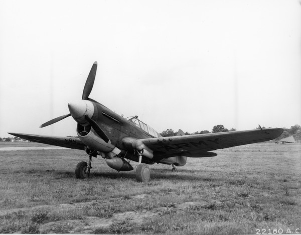  Curtiss P-40E Warhawk 