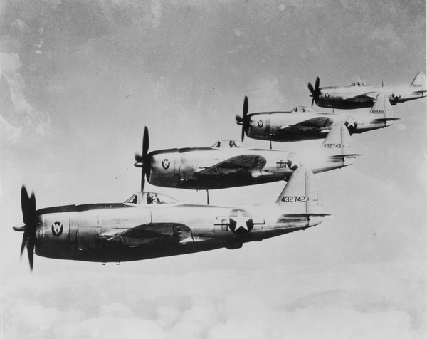 USAF Republic P-47D Thunderbolt 44-32742