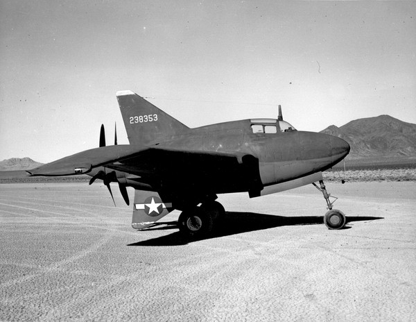 USAF Northrop   XP-56  42-38353