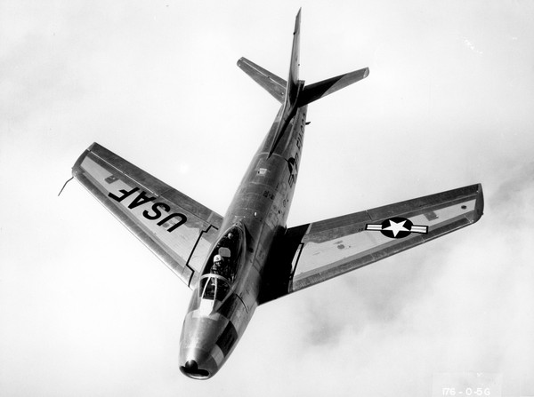  North American Aviation F-86F Sabre 