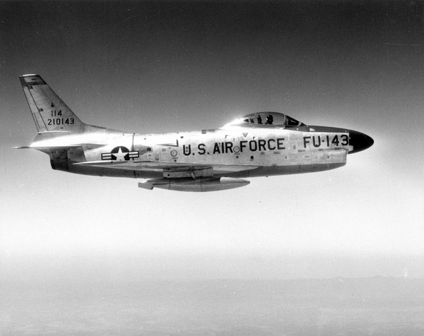 USAF North American Aviation F-86L Sabre 52-10143