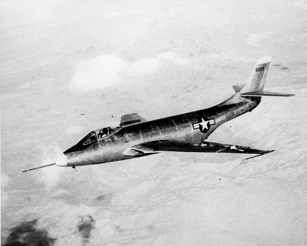 USAF McDonnell XF-88  46-525