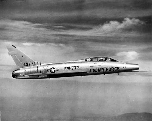 USAF North American Aviation F-100F Super Sabre 56-3773