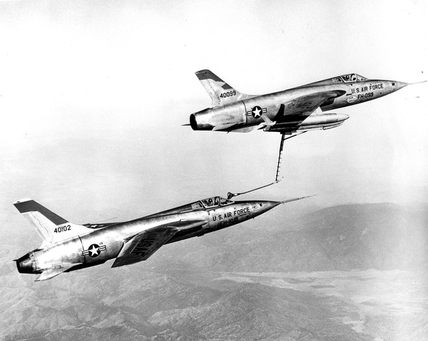 USAF Republic F-105B  54-0102