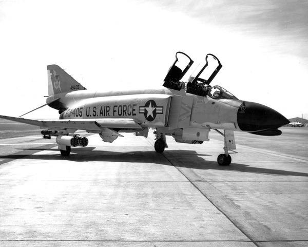 McDonnell F4H-1  Bu149405